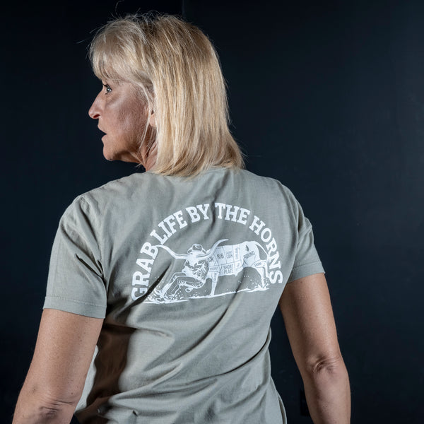 BY THE HORNS GRAPHIC TEE (WOMEN)